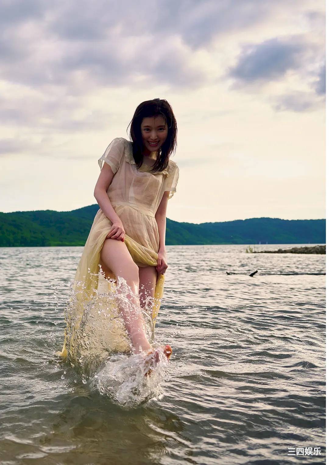 福本莉子写真集《Grace》高清全本