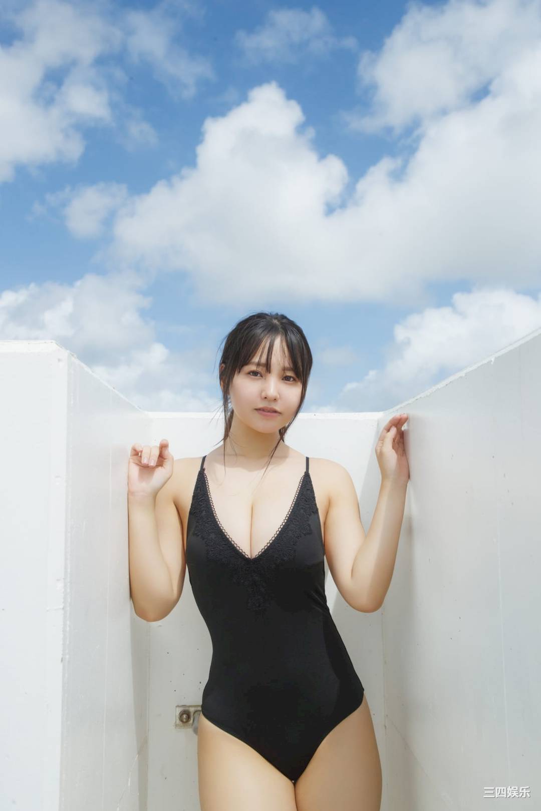 本乡柚巴写真集《Ｈａｐｐｉｎｅｓｓ》高清全本