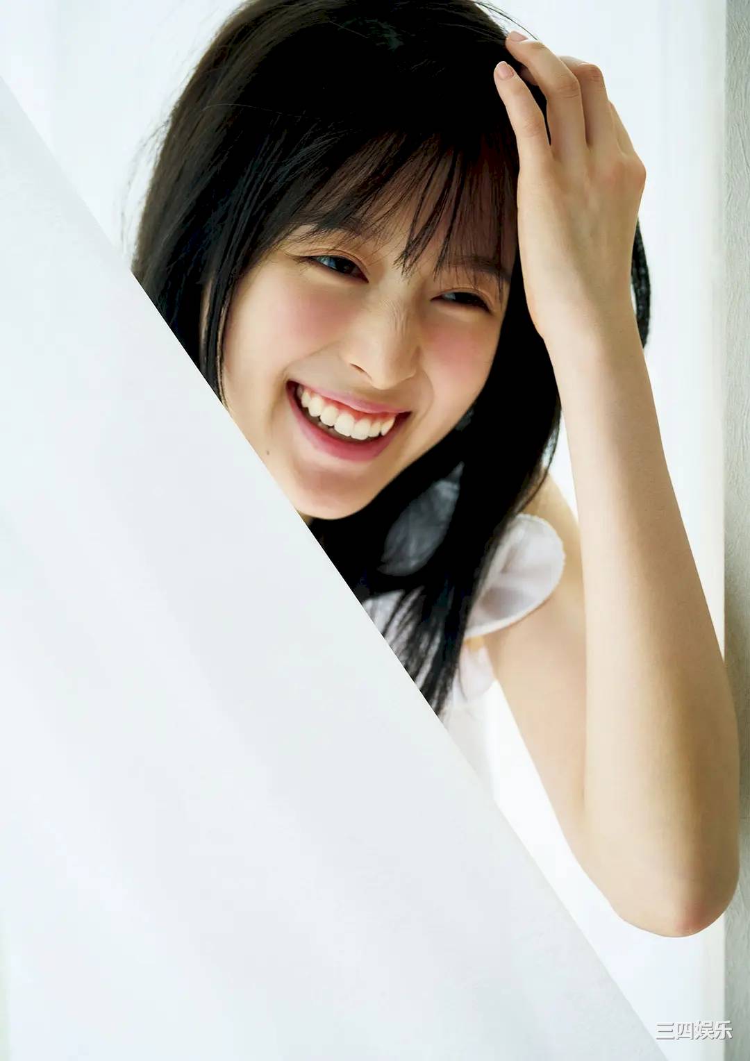 福本莉子写真集《Grace》高清全本