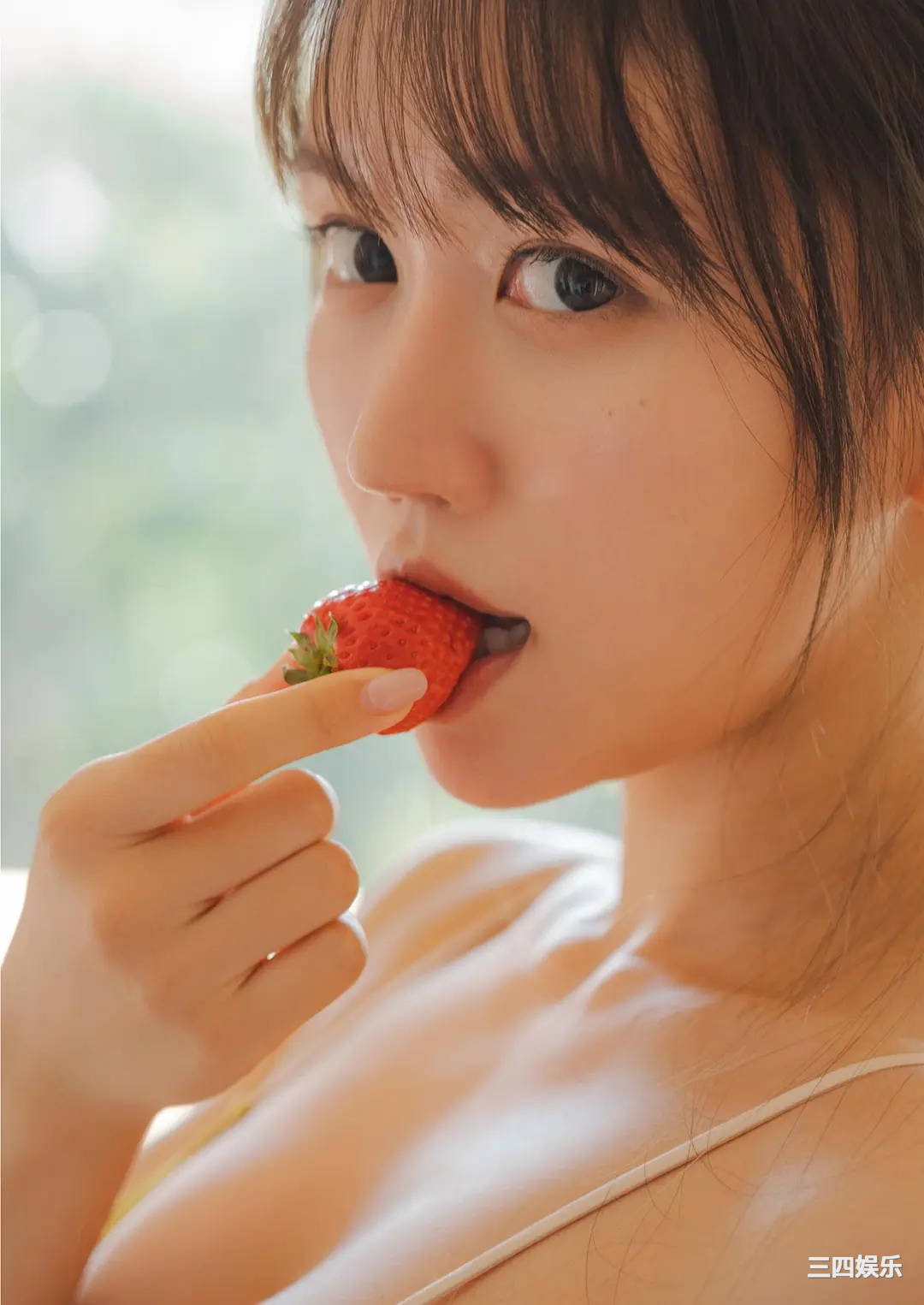 橘和奈写真集《突如女神が舞い降りた！》高清全本