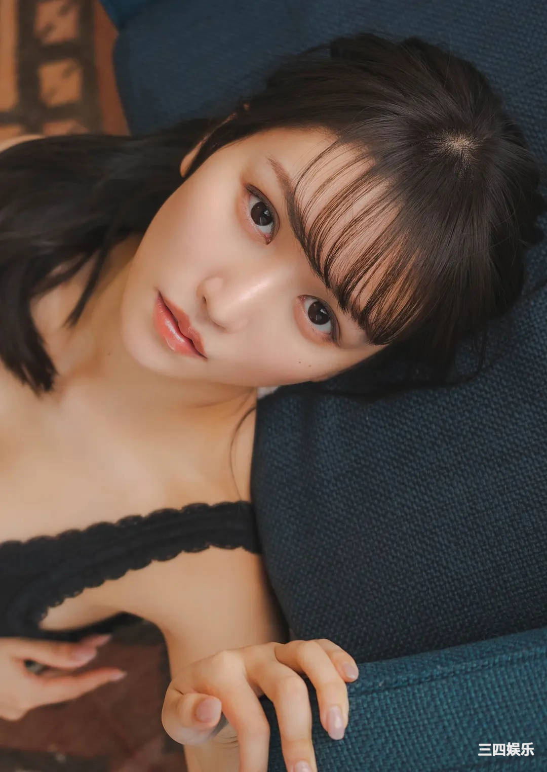 橘和奈写真集《突如女神が舞い降りた！》高清全本
