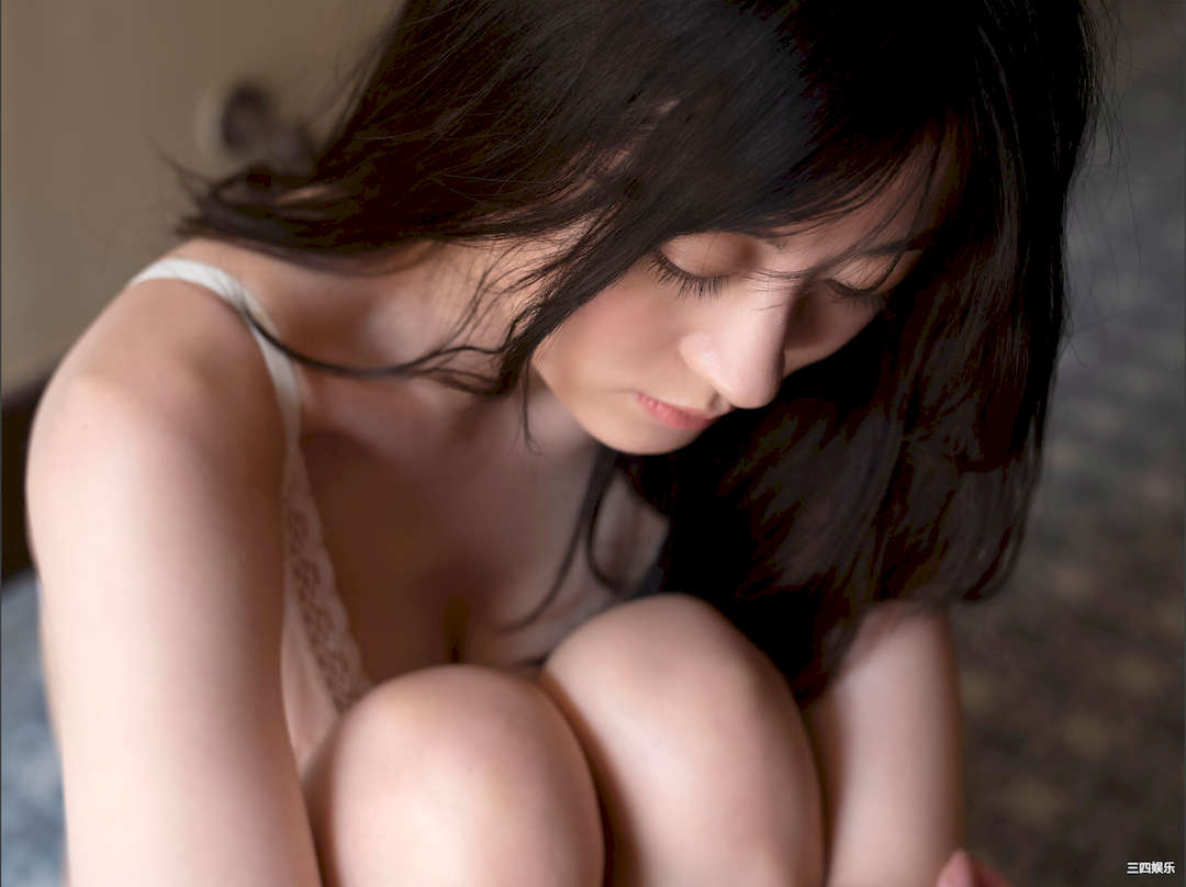 上西惠写真集《陸に上がったマーメイド（ロング・バージョン）》高清全本