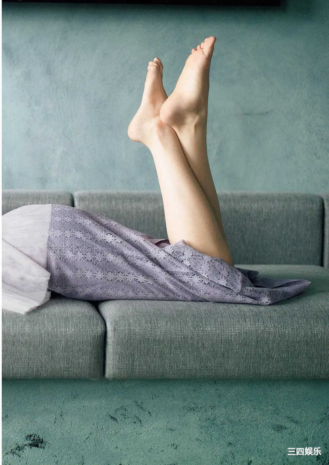 前岛亚美写真集《白群》高清全本