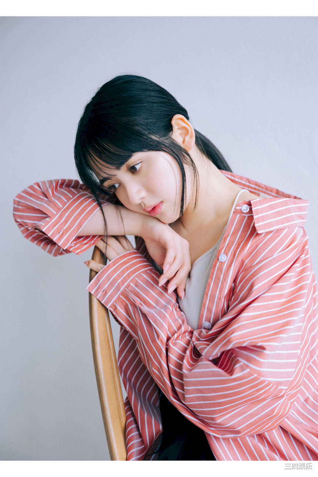 镇西寿寿歌写真集《WHITE graph デジタル写真集》高清全本