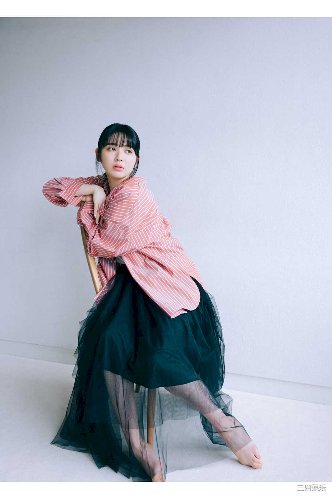 镇西寿寿歌写真集《WHITE graph デジタル写真集》高清全本