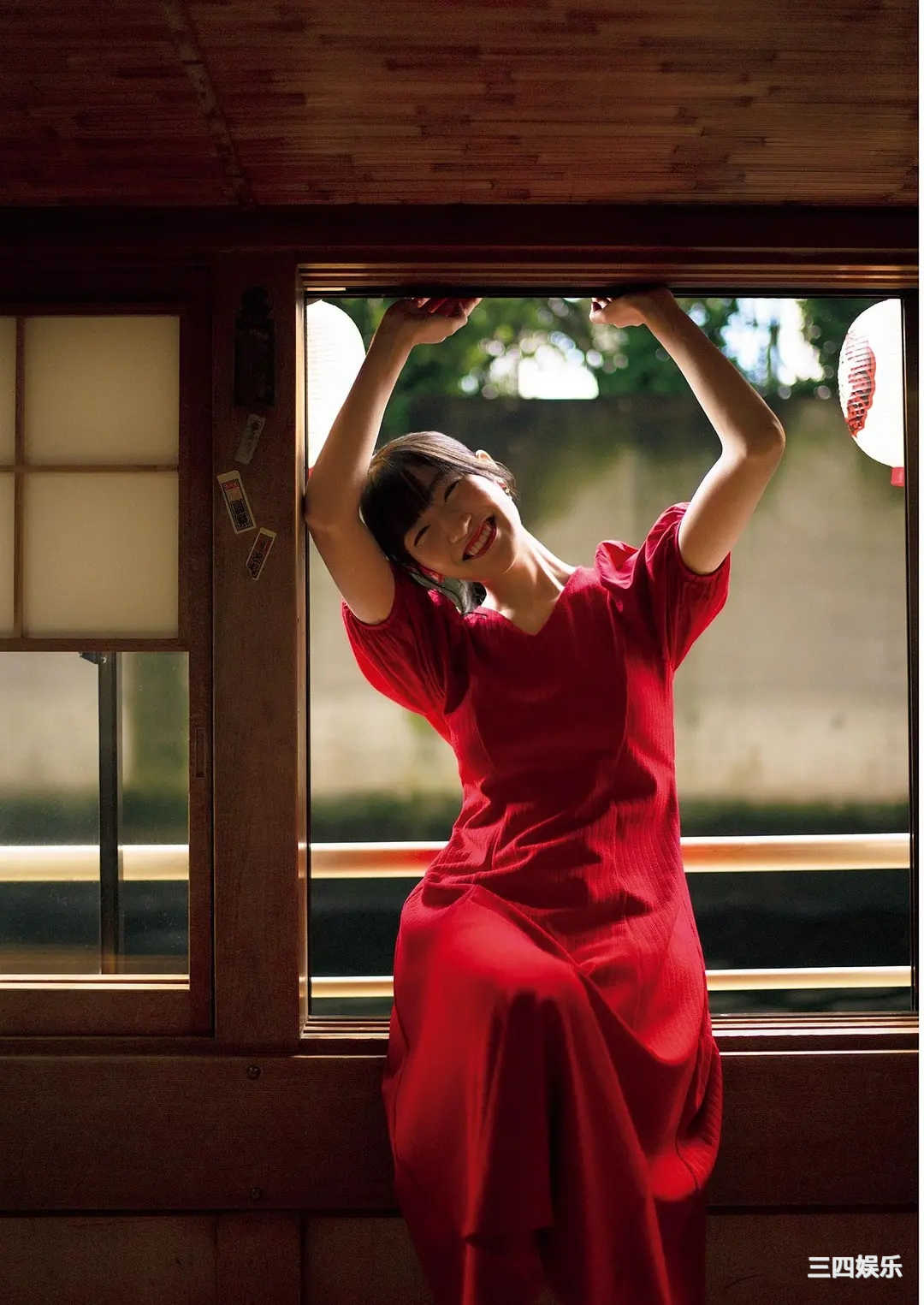 前岛亚美写真集《白群》高清全本