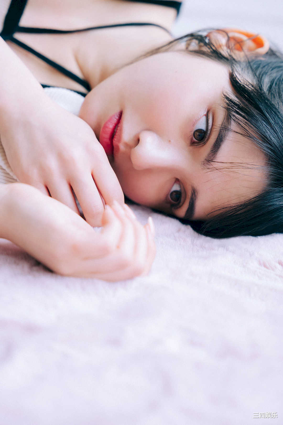 镇西寿寿歌写真集《WHITE graph デジタル写真集》高清全本