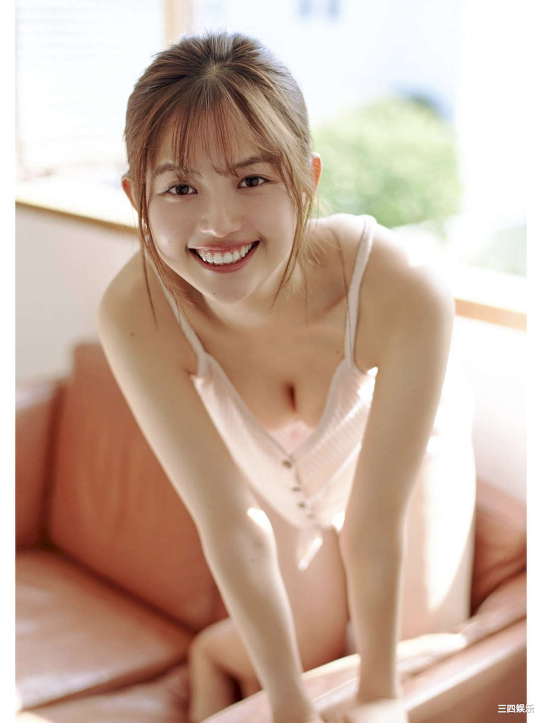 森日菜美写真集《全力全開！ニューヒロイン》高清全本