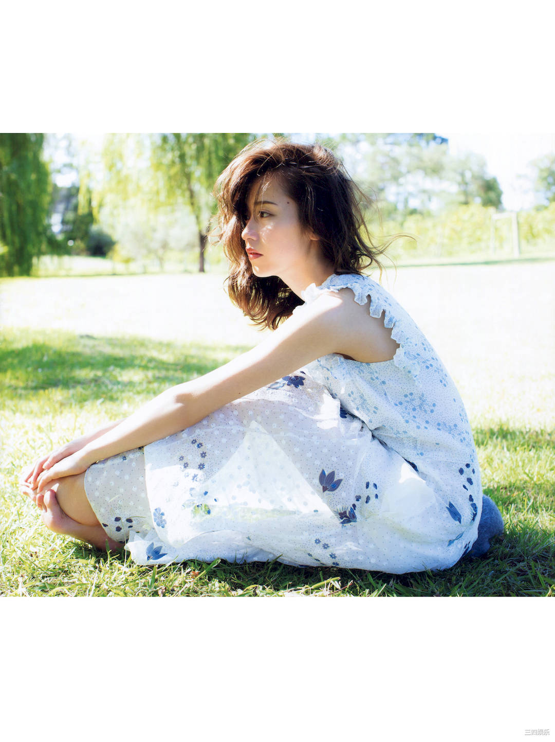 卫藤美彩写真集《話を聞こうか。》高清全本