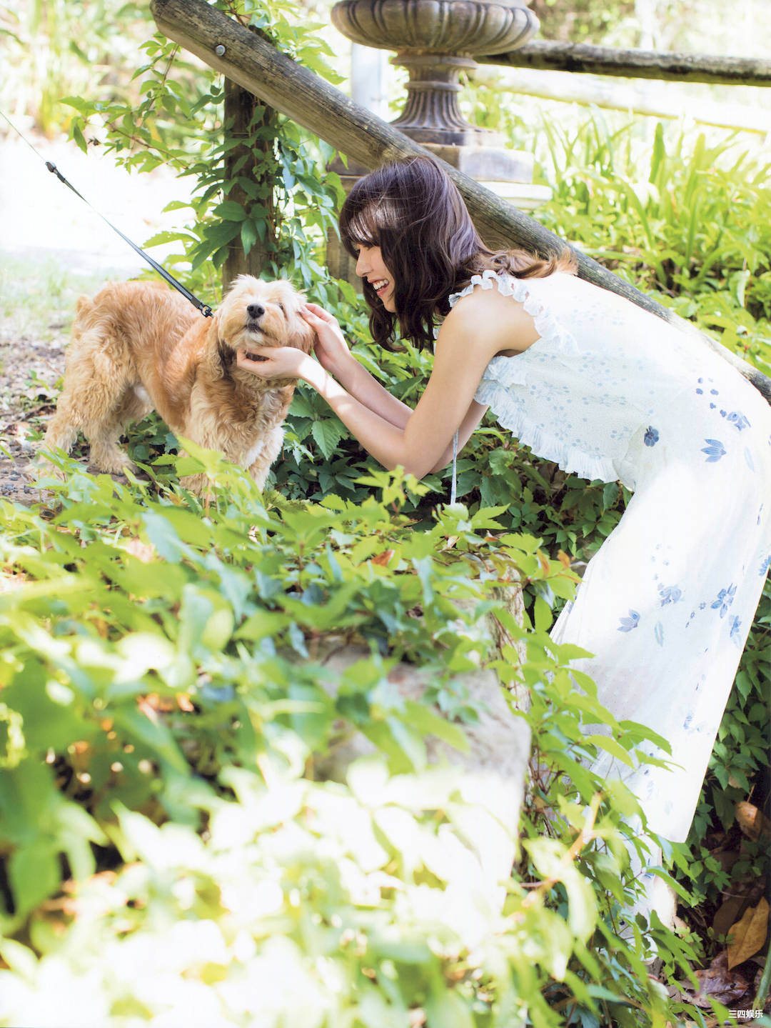 卫藤美彩写真集《話を聞こうか。》高清全本