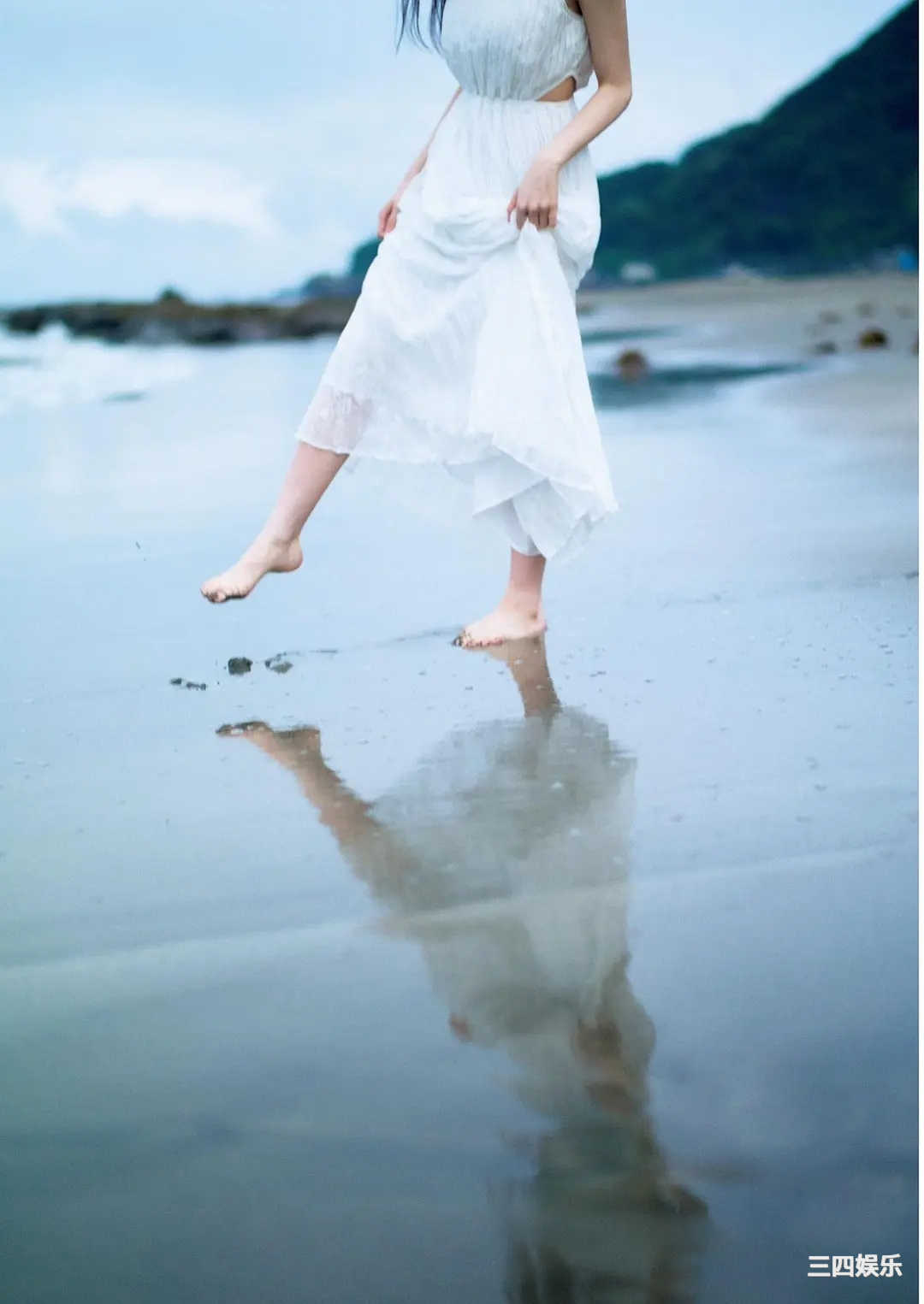 前岛亚美写真集《白群》高清全本