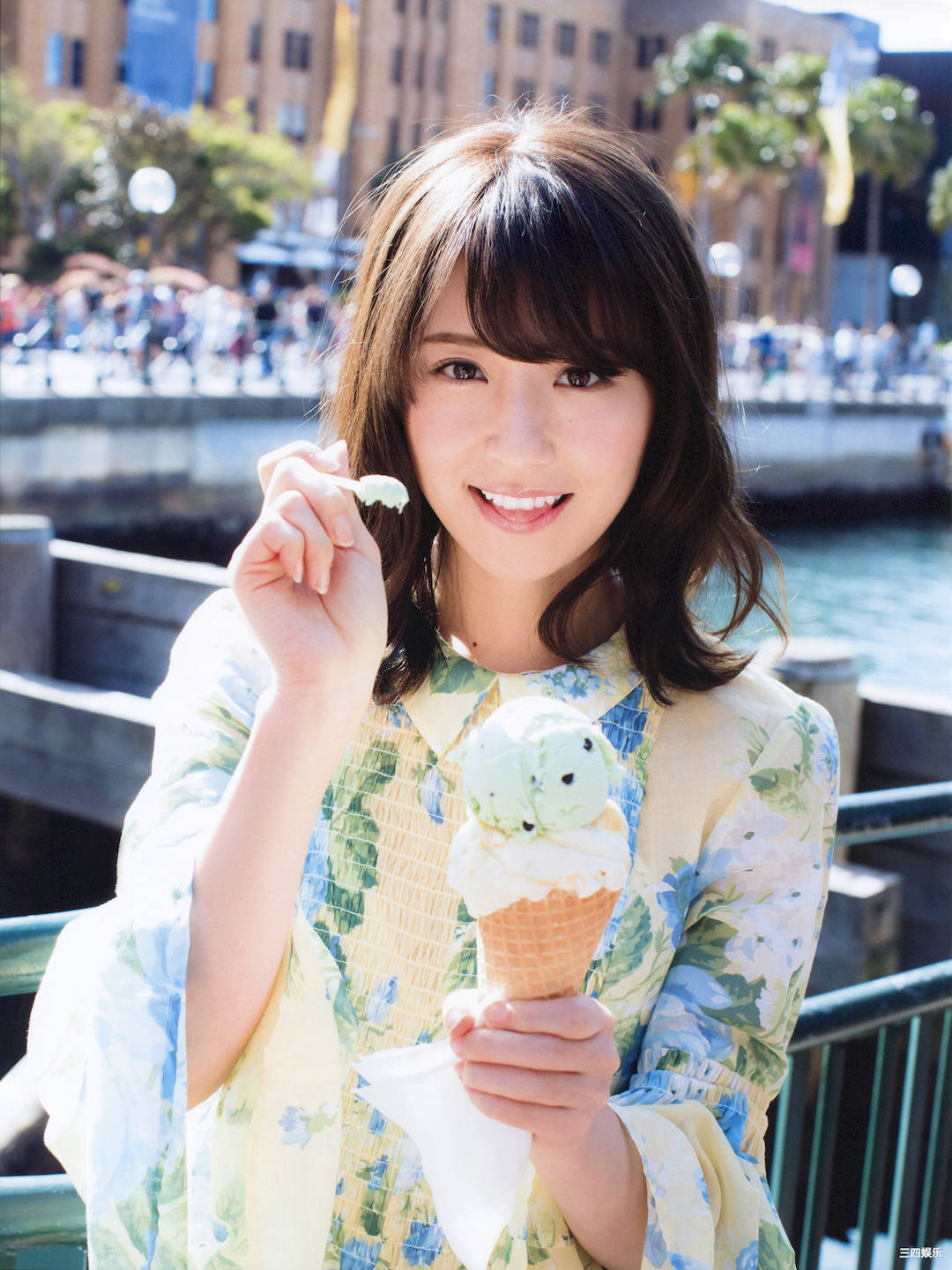 卫藤美彩写真集《話を聞こうか。》高清全本