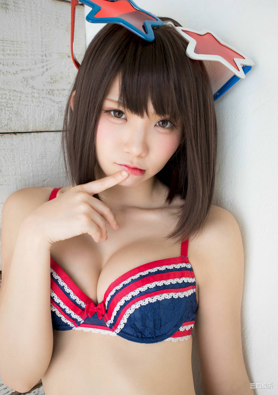 Enako写真集《Made in lovely Colorful side》高清全本