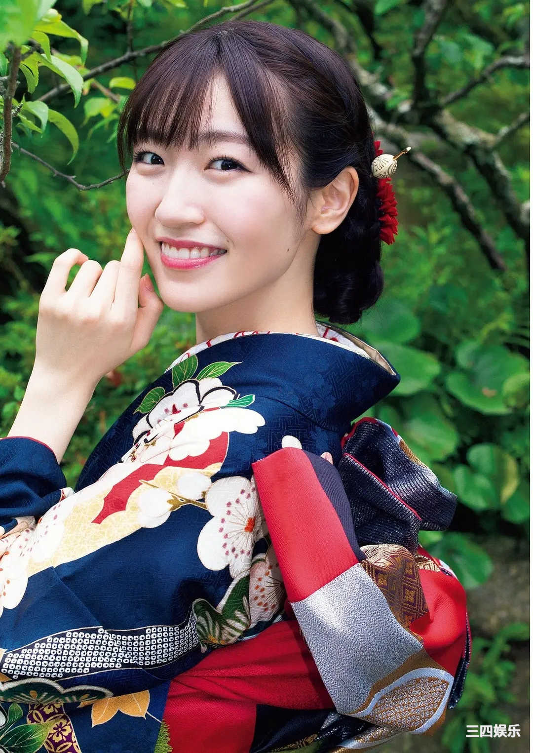 前岛亚美写真集《白群》高清全本