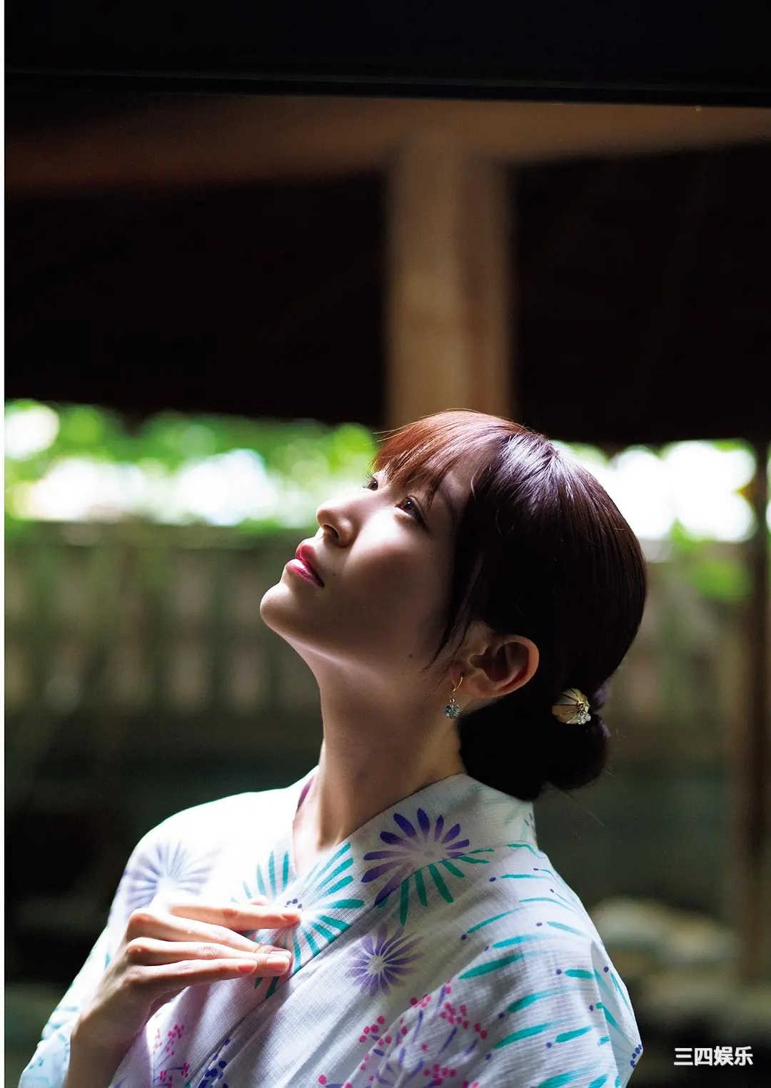 前岛亚美写真集《白群》高清全本