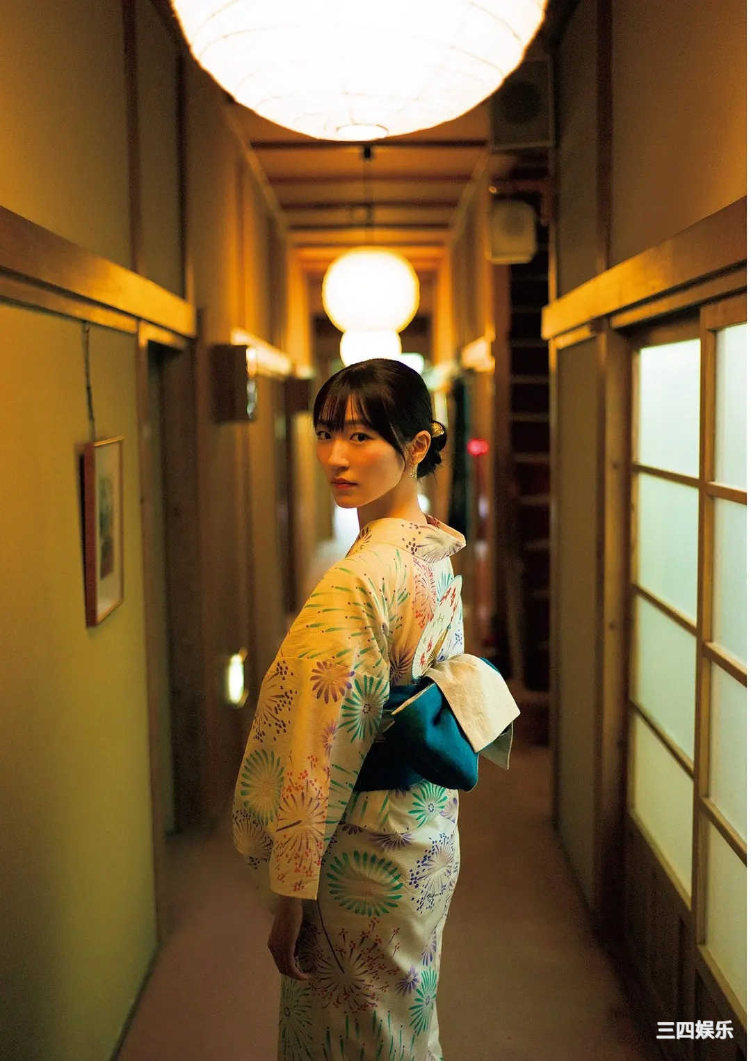 前岛亚美写真集《白群》高清全本