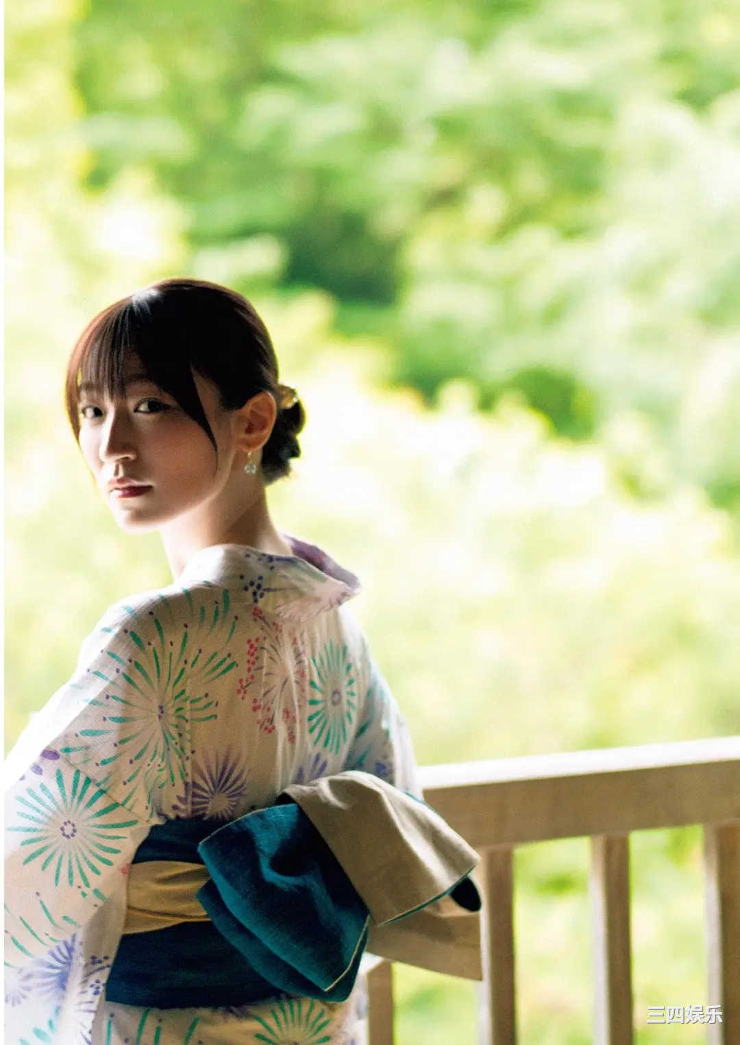 前岛亚美写真集《白群》高清全本