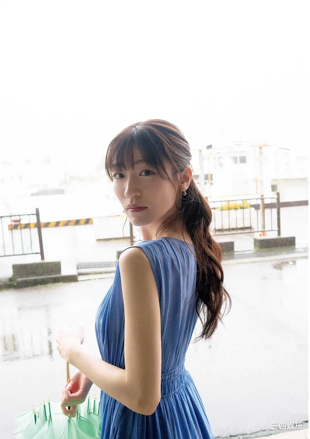 前岛亚美写真集《白群》高清全本