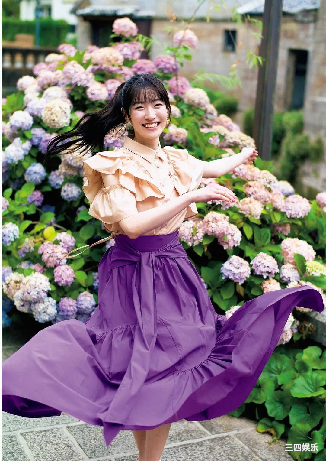 前岛亚美写真集《白群》高清全本