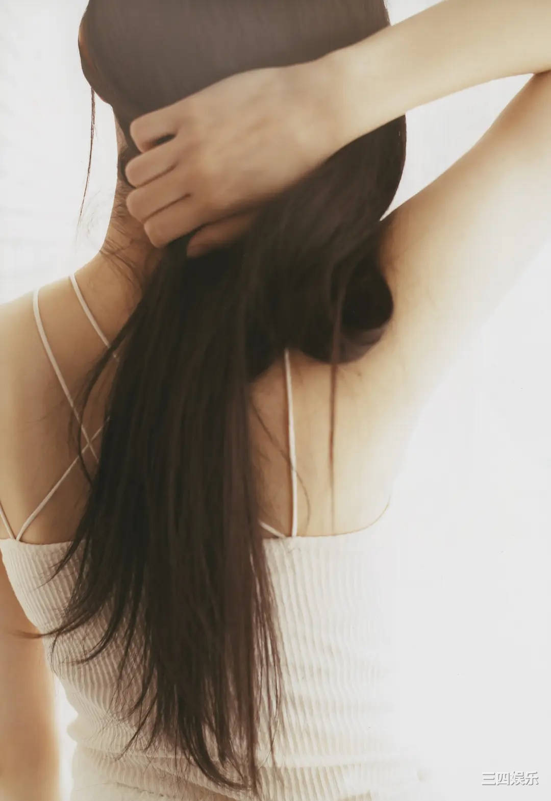 小泉萌香1ST写真集《きみやすみ》高清全本