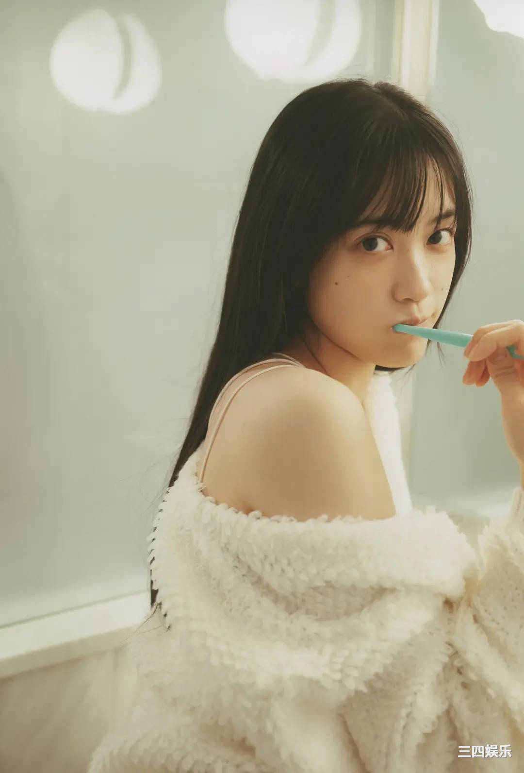 小泉萌香1ST写真集《きみやすみ》高清全本