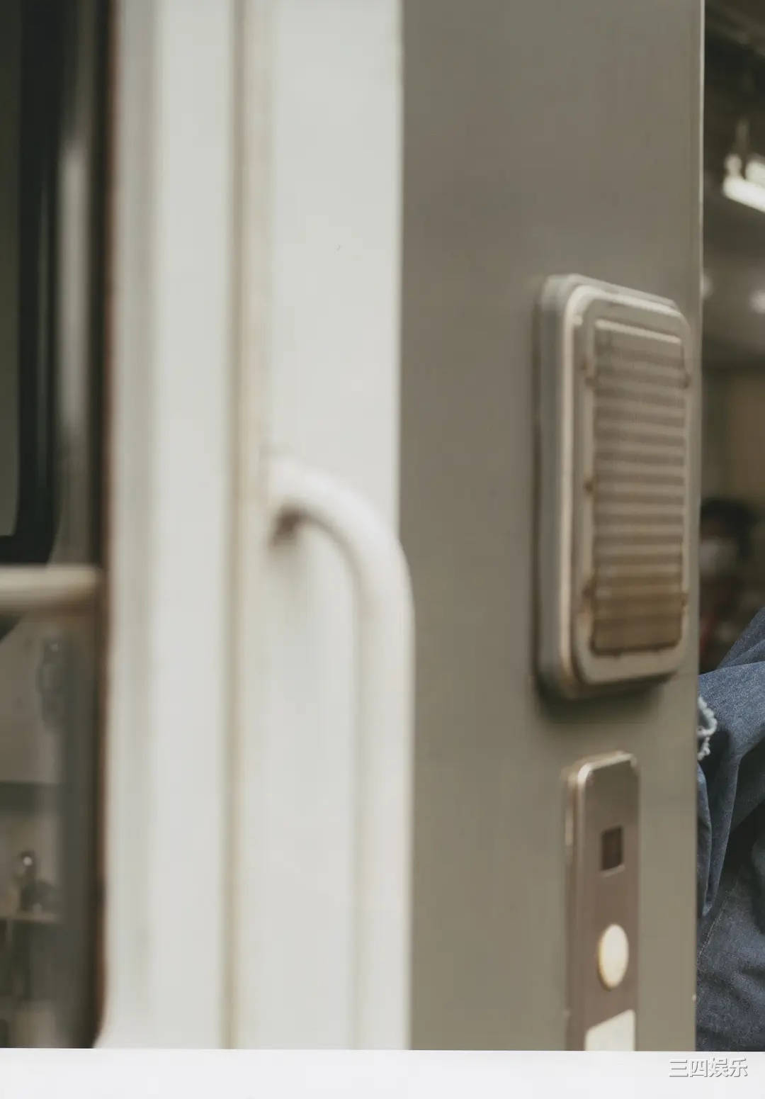 小泉萌香1ST写真集《きみやすみ》高清全本