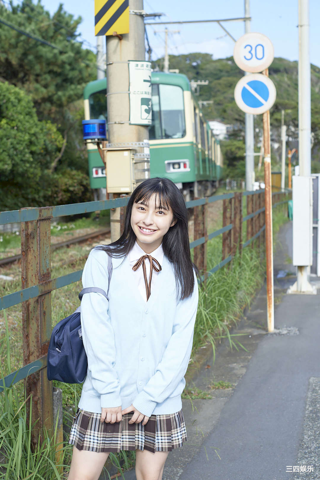 竹内月音写真集《ヤンマガアザーっす！＜ＹＭ２０２１年１号未公開カット＞》高清全本