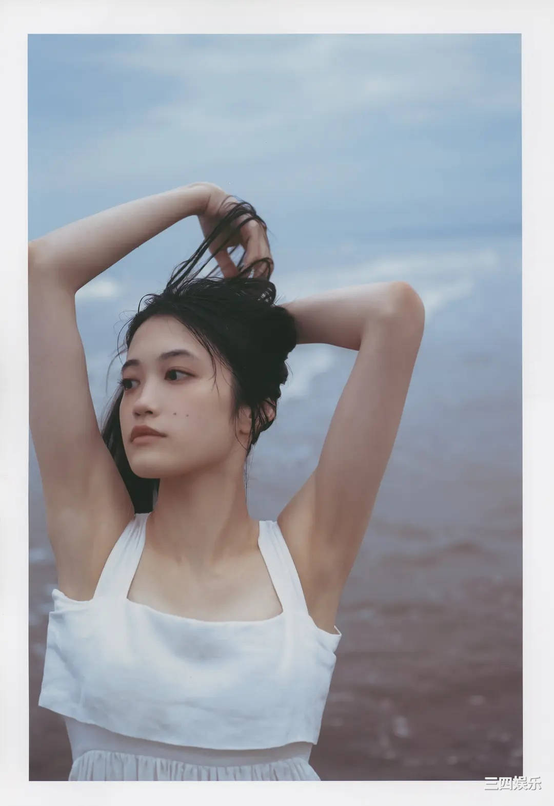 小泉萌香1ST写真集《きみやすみ》高清全本