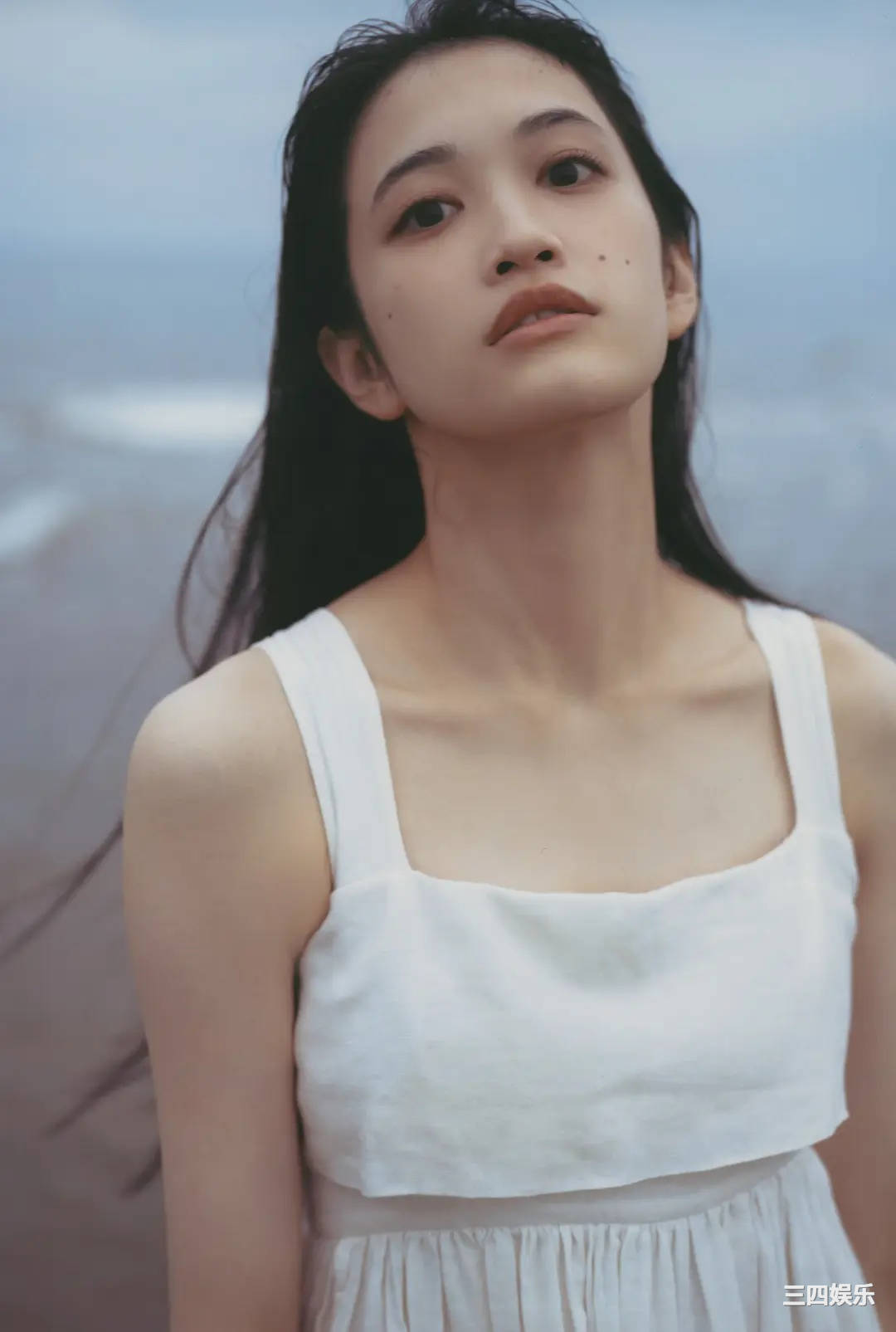 小泉萌香1ST写真集《きみやすみ》高清全本