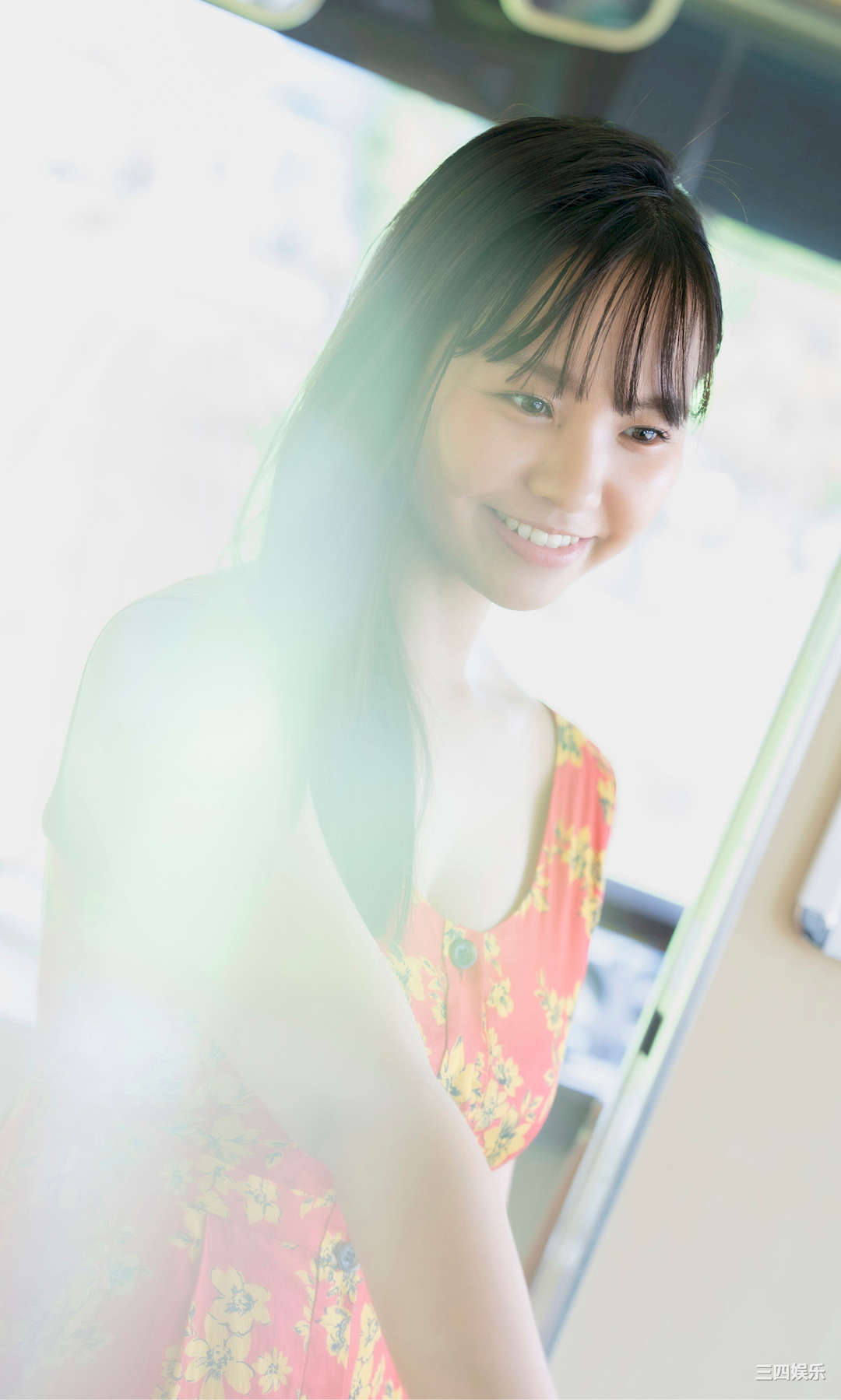 本乡柚巴写真集《大人ゆずはじめました》高清全本