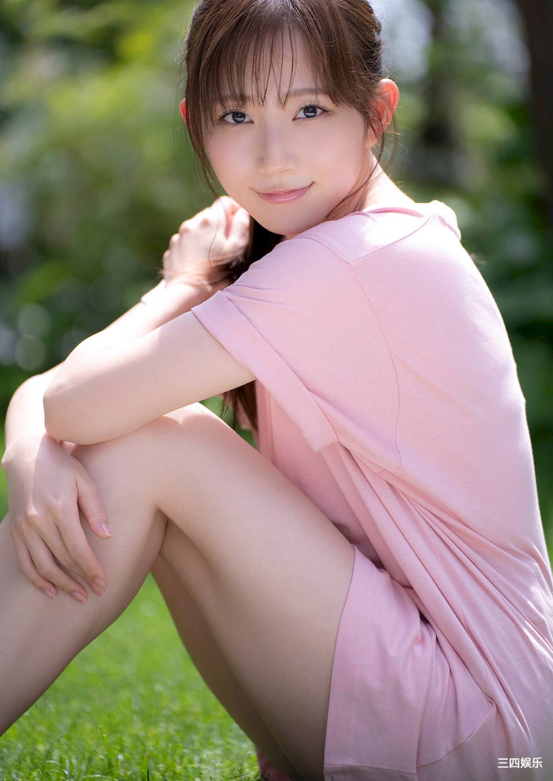 青山渚写真集《Brillante》高清全本