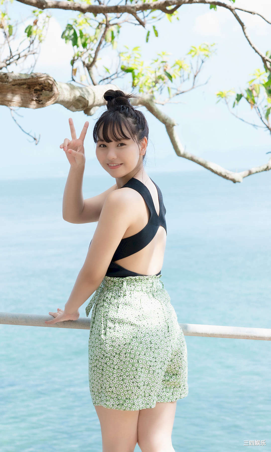 本乡柚巴写真集《大人ゆずはじめました》高清全本