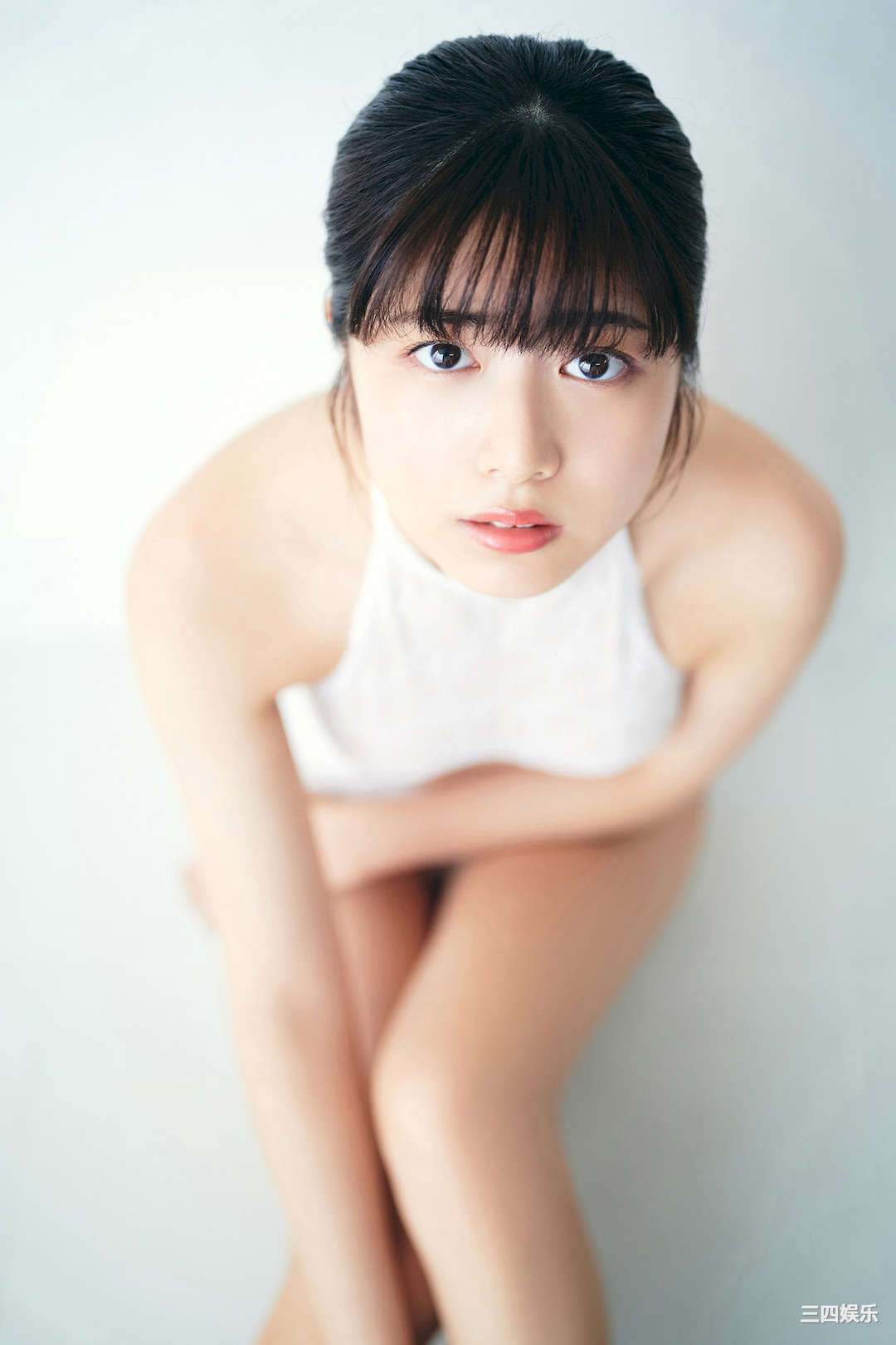 吉田莉樱写真集《オトナの色香ｖｏｌ．１》高清全本