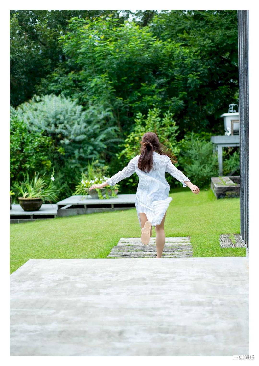 青山渚写真集《彼女にしたい声優No.1》高清全本