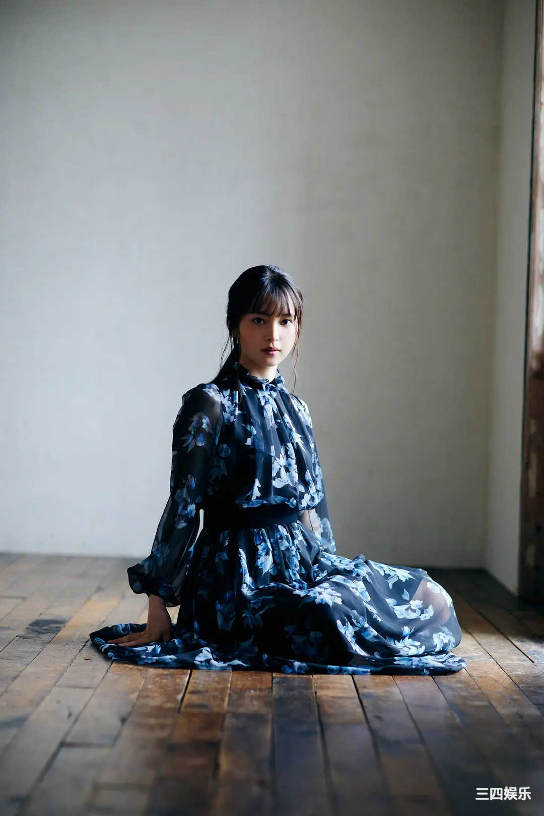 饭沼爱写真集《WHITE graph デジタル写真集》高清全本