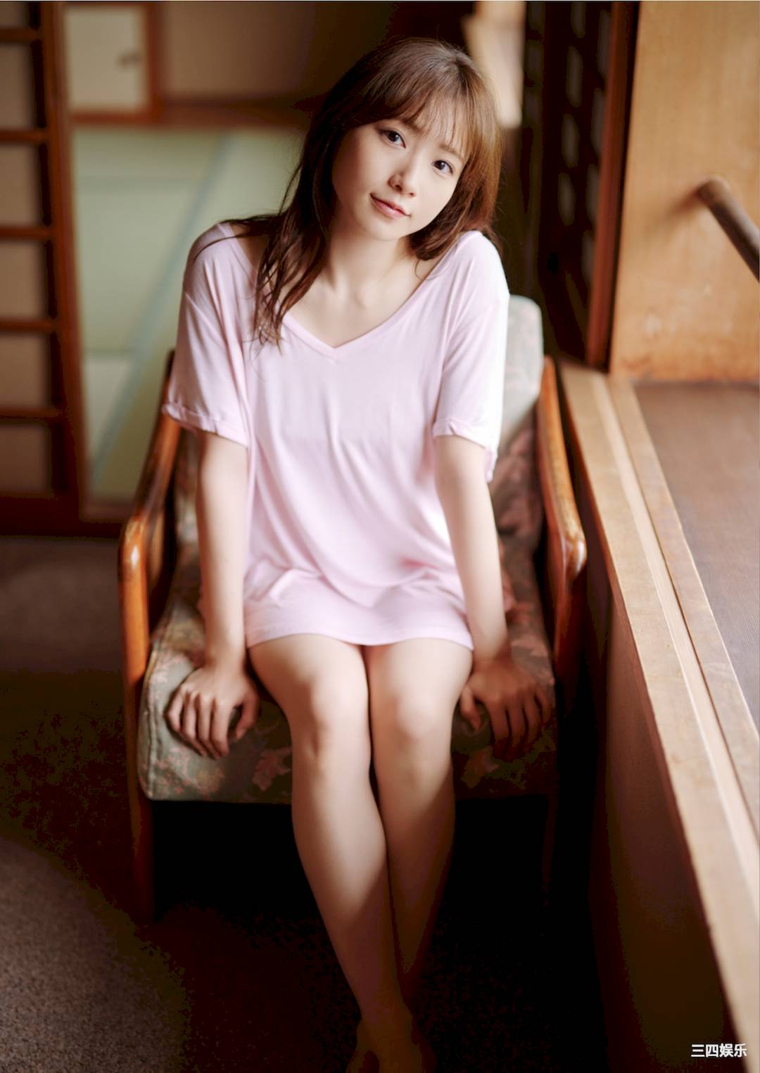 青山渚写真集《『彼女にしたい声優』と一泊温泉旅行》高清全本