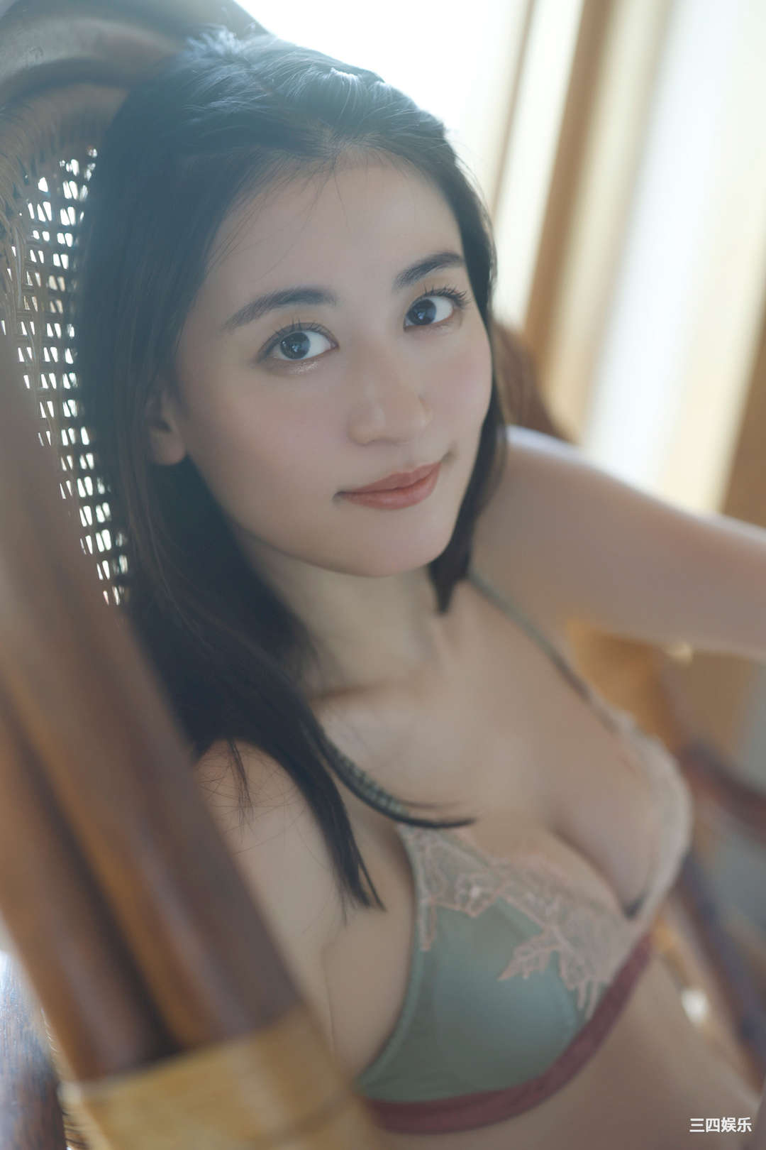 上西惠写真集《純白の艶肌》高清全本