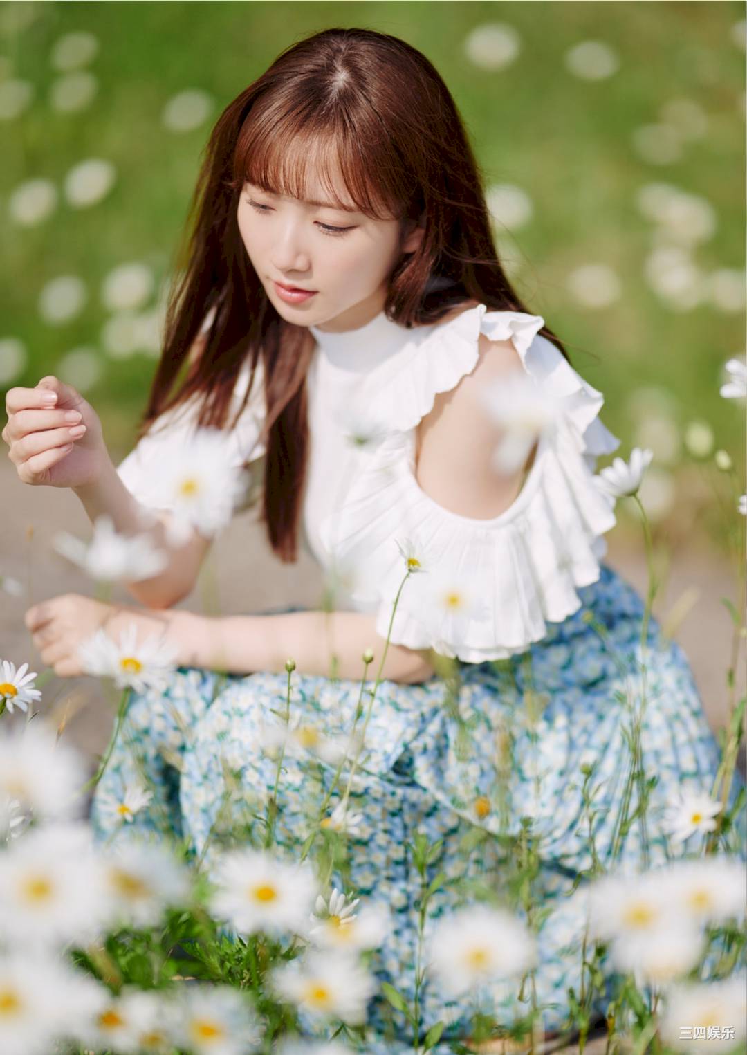 青山渚写真集《『彼女にしたい声優』と一泊温泉旅行》高清全本