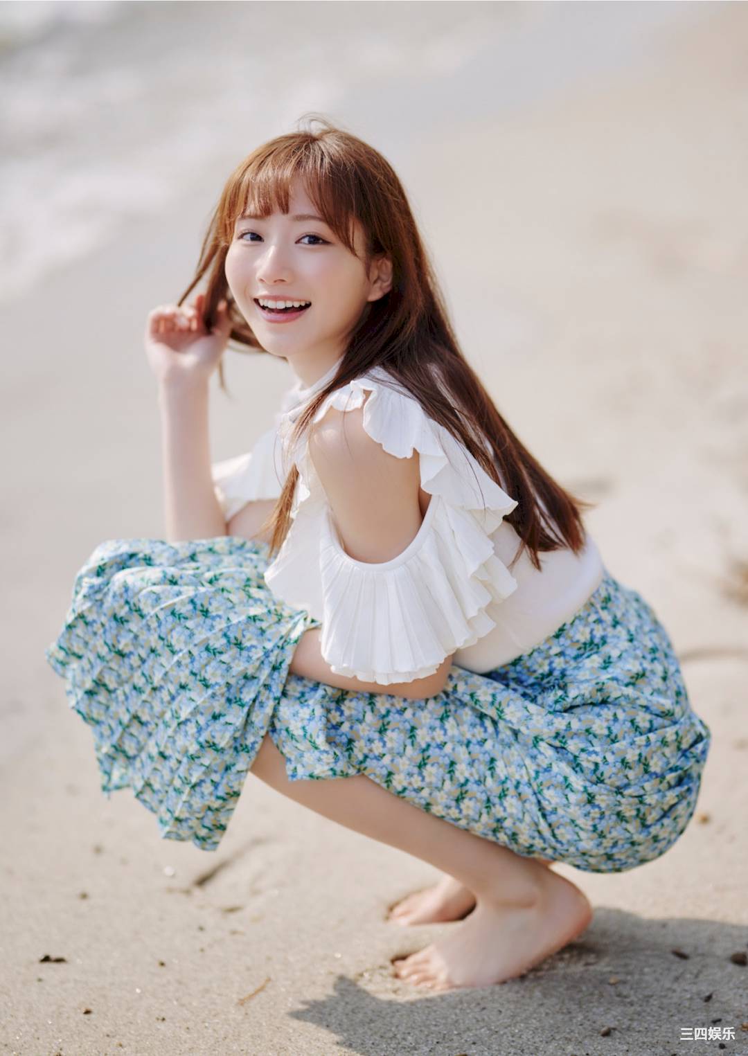 青山渚写真集《『彼女にしたい声優』と一泊温泉旅行》高清全本