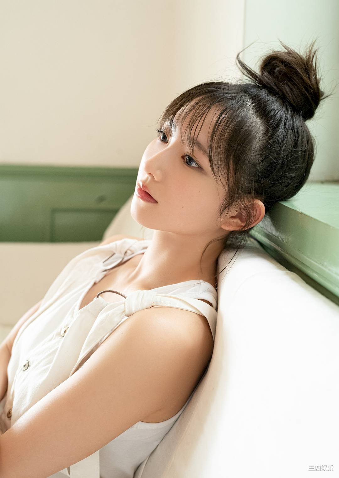 青山渚写真集《え、こんなにキレイだったの？》高清全本