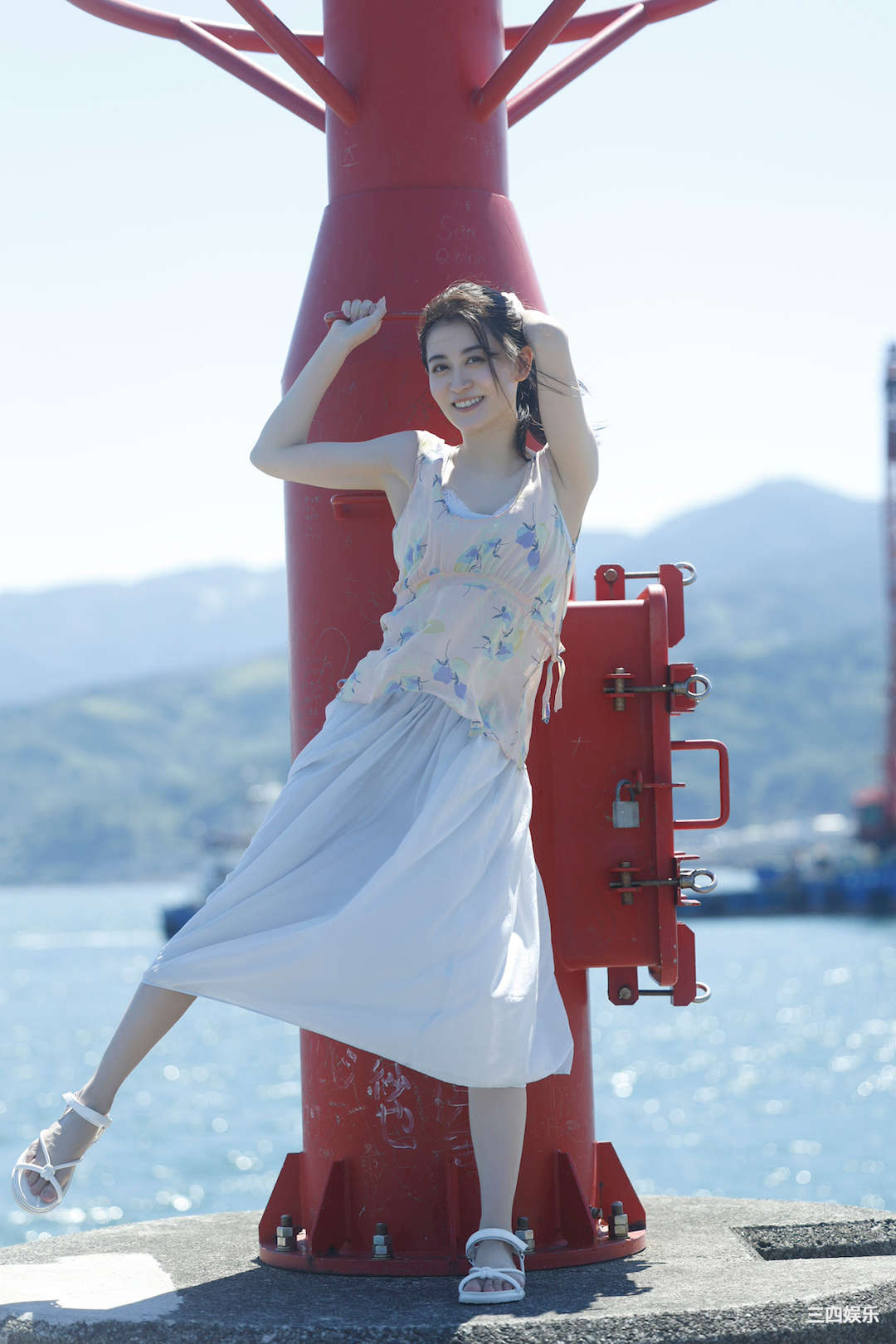 上西惠写真集《純白の艶肌》高清全本