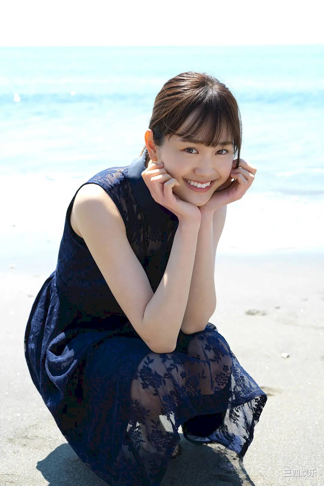 尾碕真花写真集《海辺のイチカ》高清全本