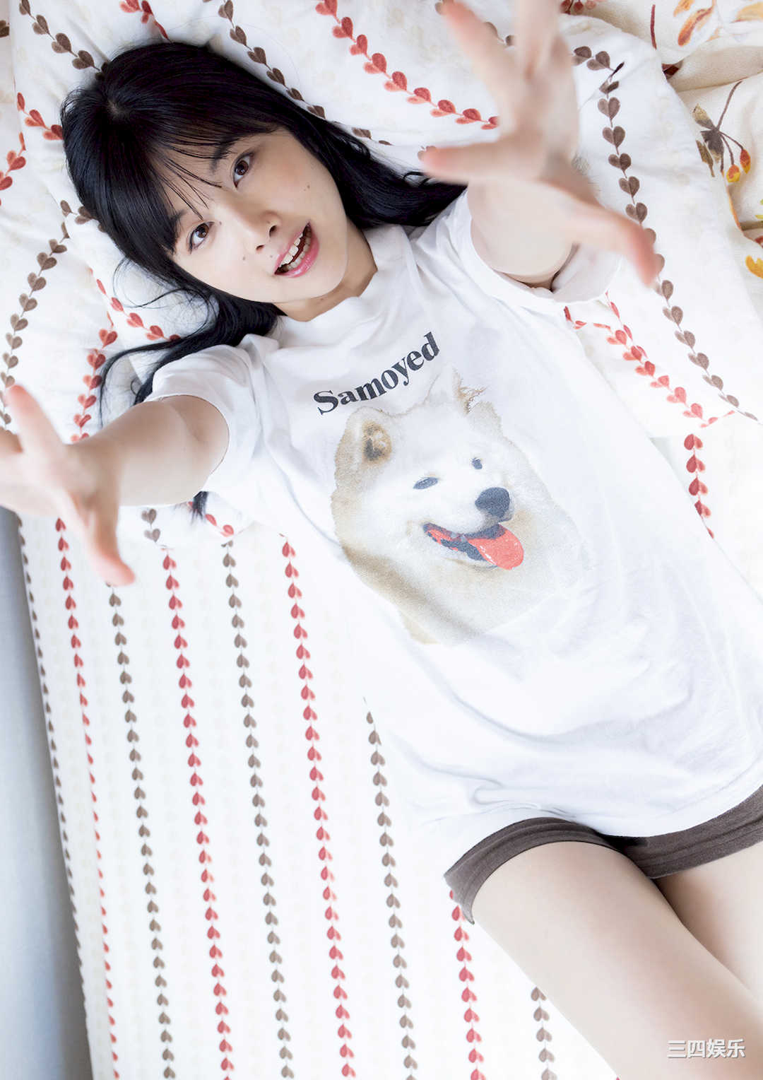 岬なこ1ST写真集《なこのとなり》高清全本