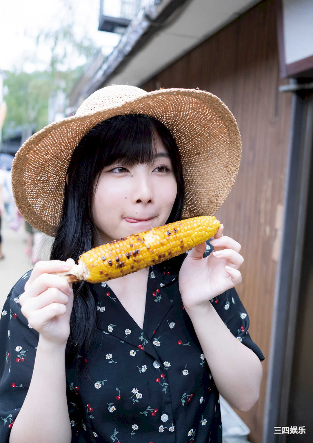 岬なこ1ST写真集《なこのとなり》高清全本