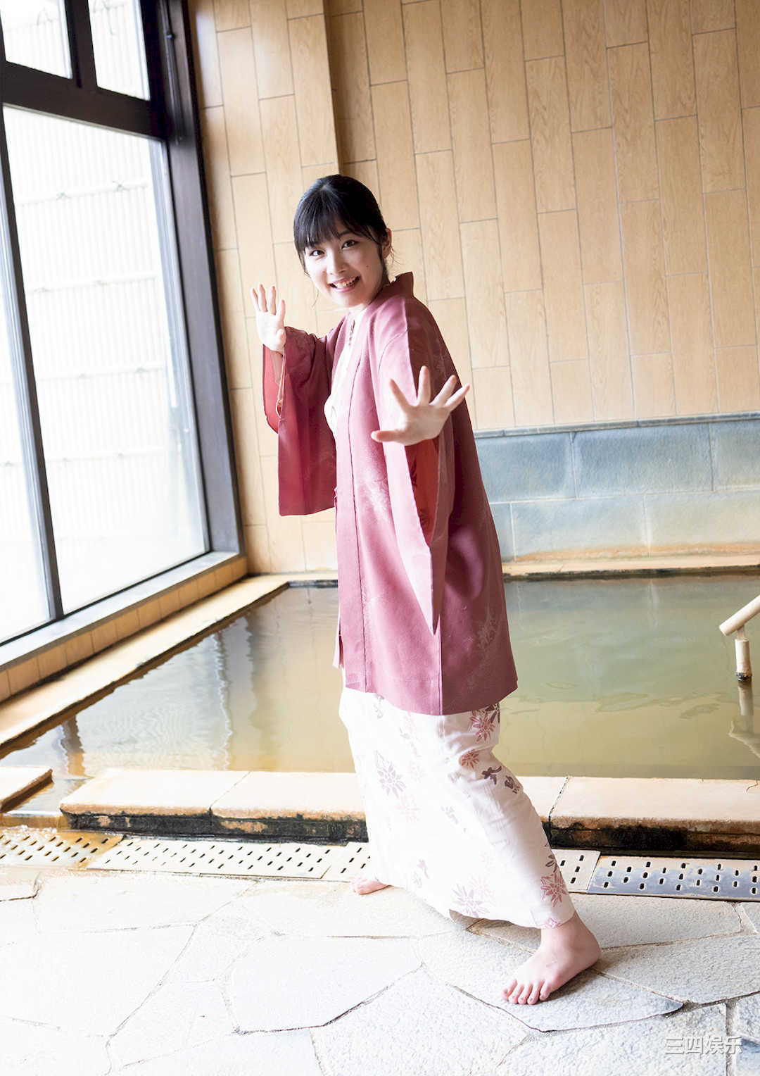 岬なこ1ST写真集《なこのとなり》高清全本