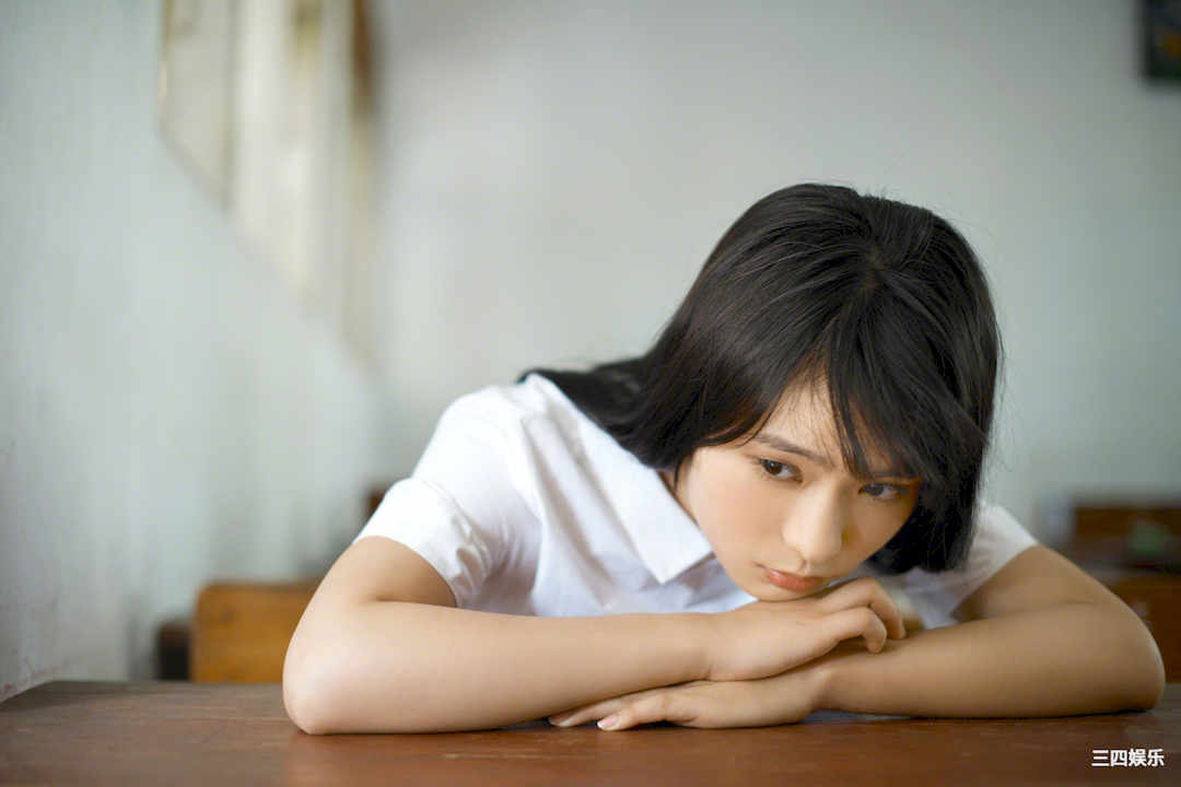 星名美津纪写真集《[Wanibooks] No.121 Mizuki Hosina 星名美津紀》高清全本