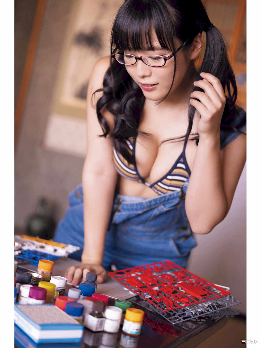 東雲うみ写真集《うみの瞳に恋してる》高清全本