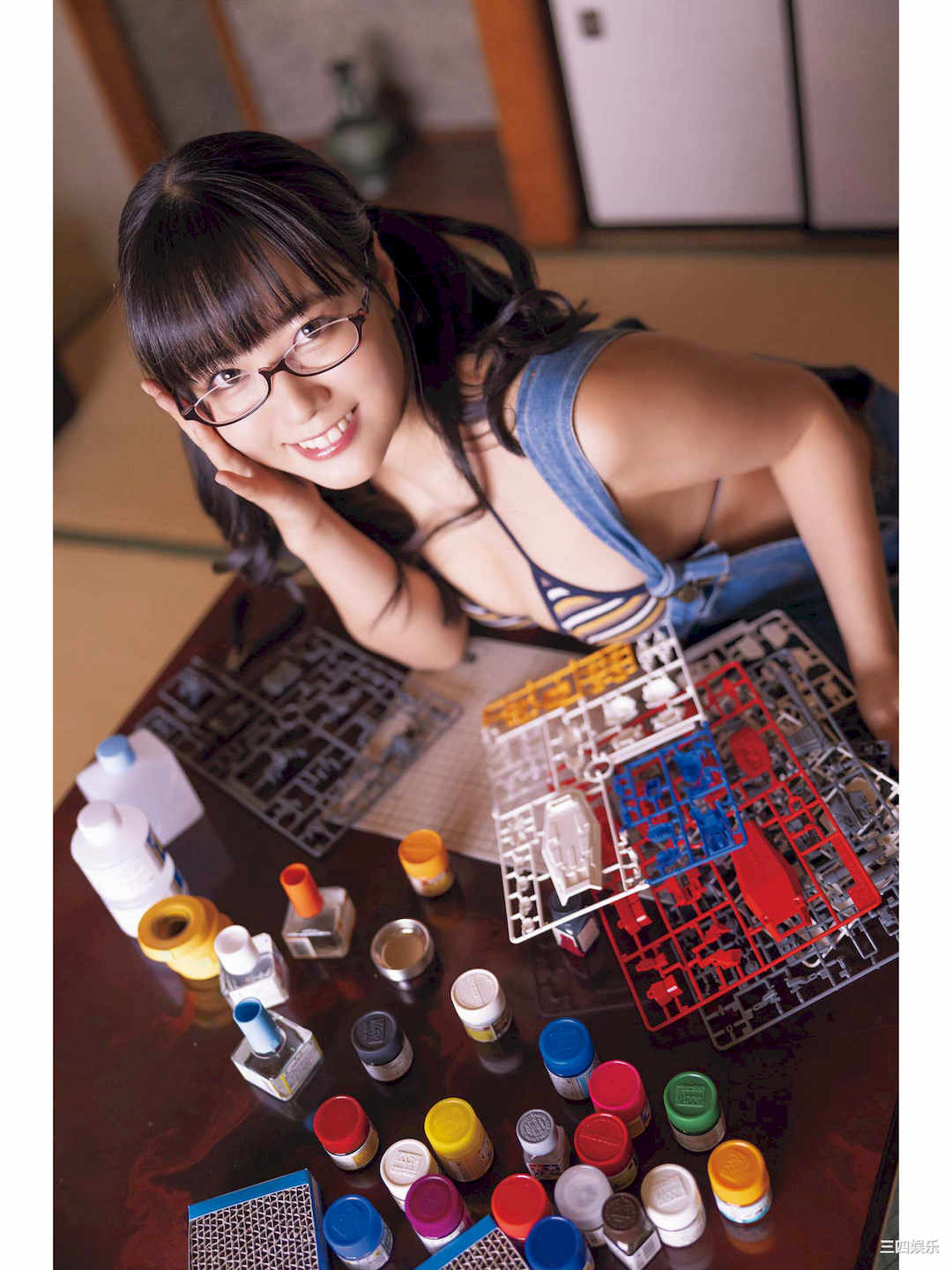 東雲うみ写真集《うみの瞳に恋してる》高清全本