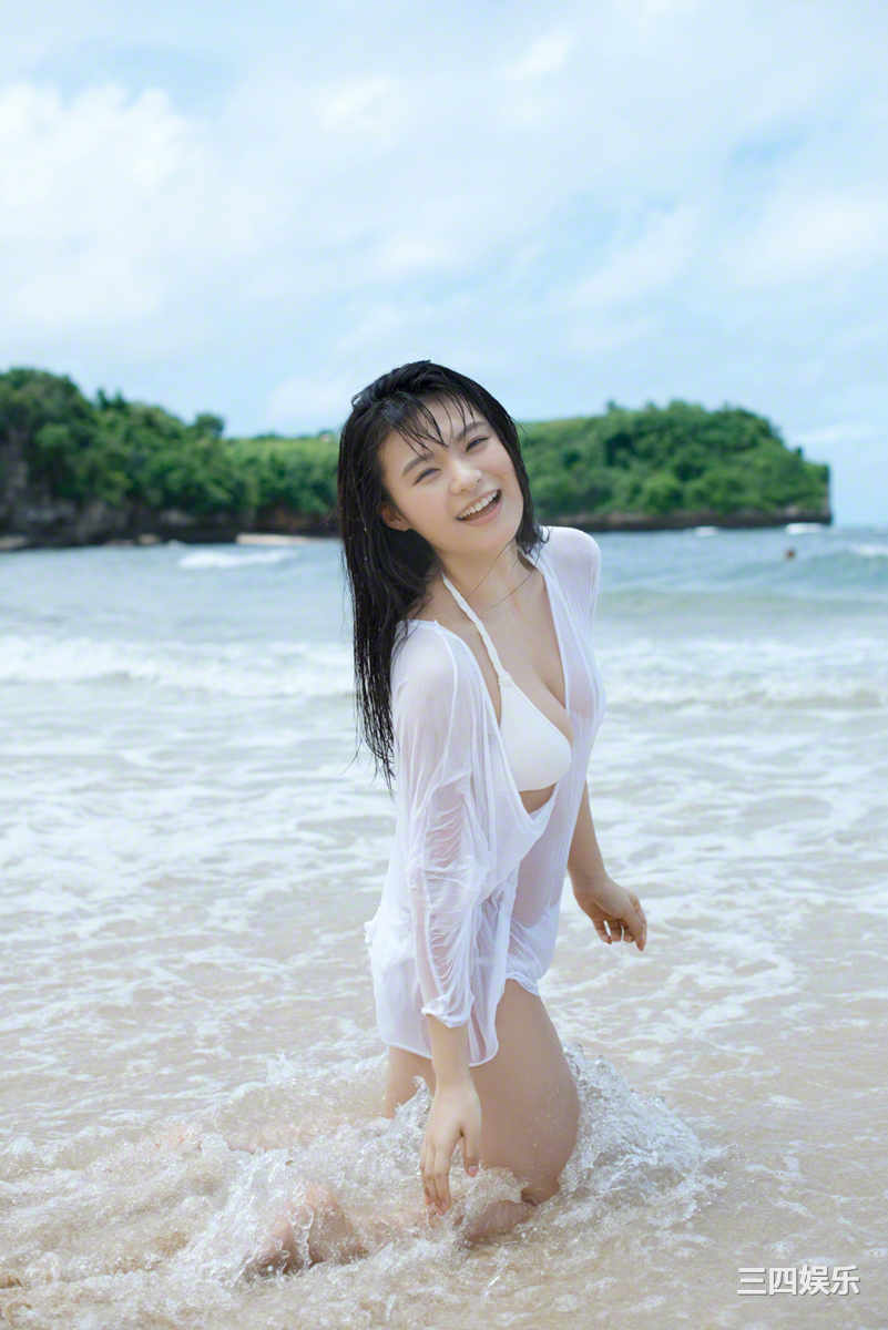 星名美津纪写真集《[Wanibooks] No.121 Mizuki Hosina 星名美津紀》高清全本