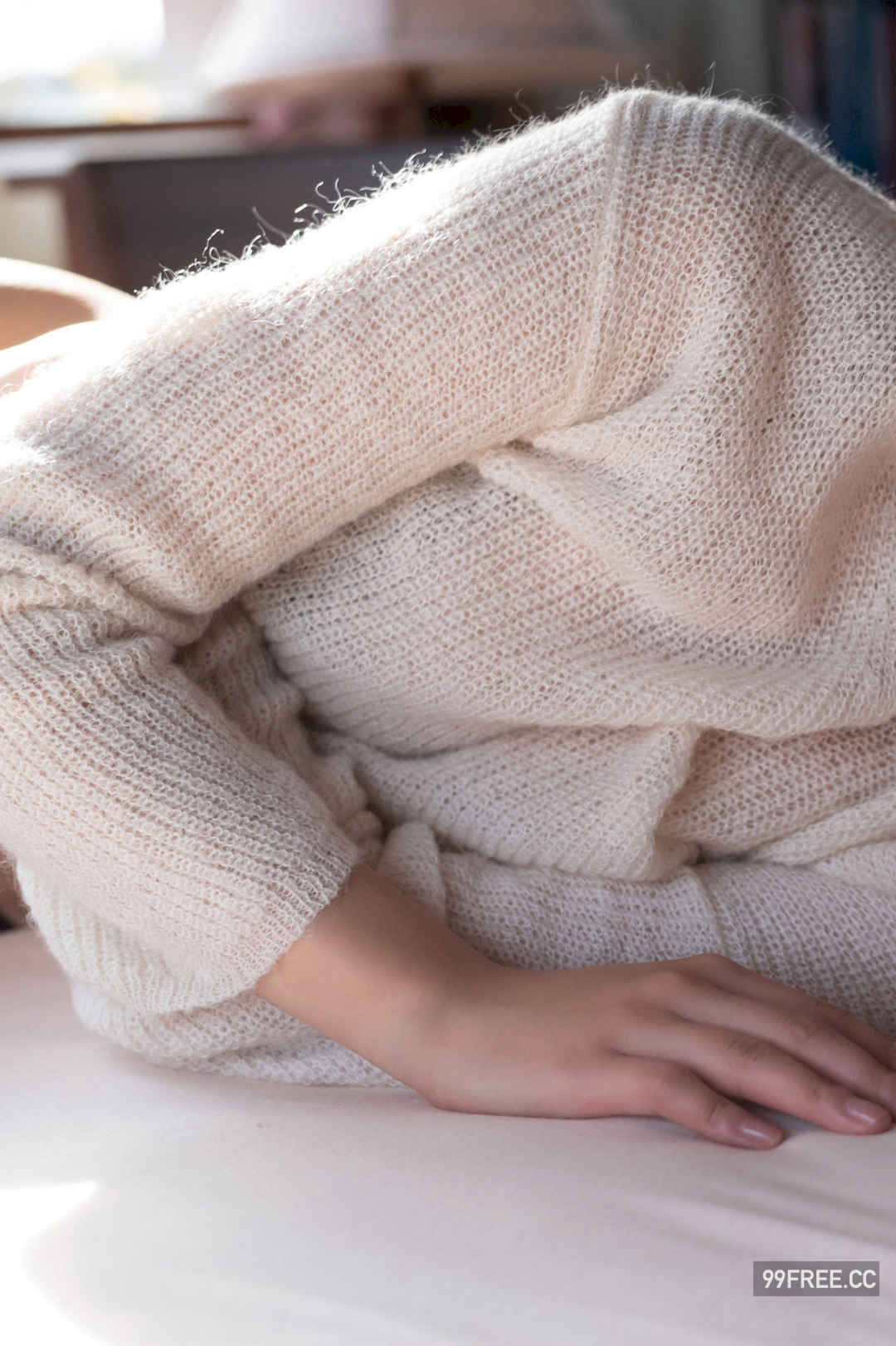 志田音音写真集《艶やかに咲く。》高清全本